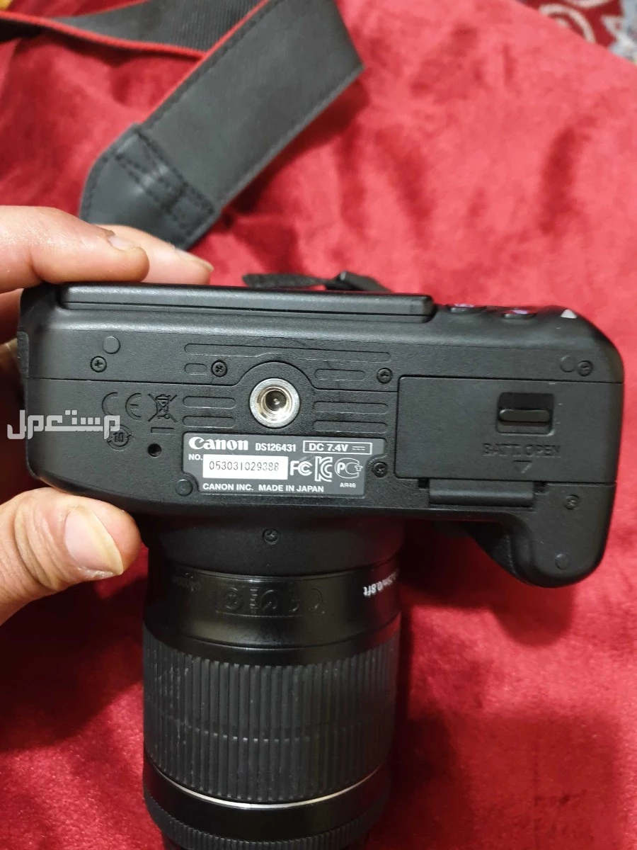 كاميرا كانون 600D شبة جديد_بسعر 1800 ريال سعودي العنوان شارع حسان بن ثابت بجانب مؤسسة محمد سالم باوزير في الطائف