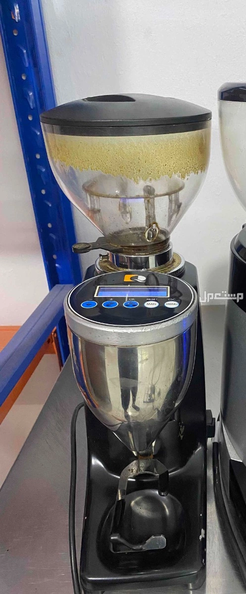 للبيع مكينه قهوة اسبرسو ومعدات كفي بسعر مغري