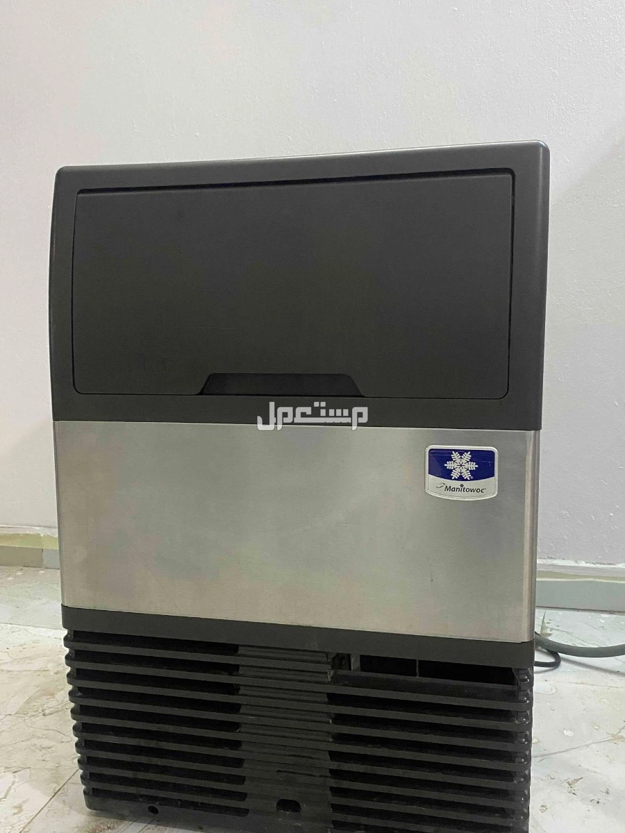 للبيع مكينه قهوة اسبرسو ومعدات كفي بسعر مغري