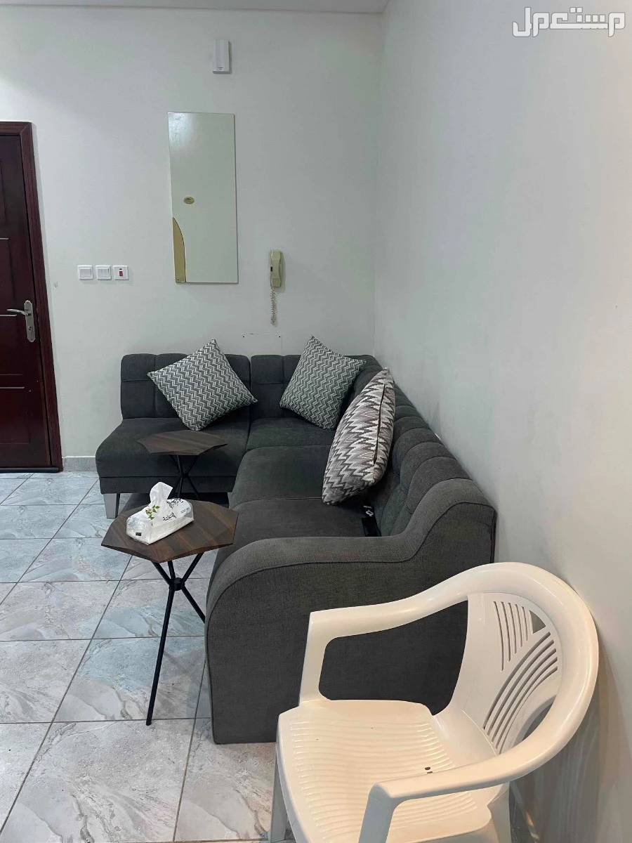 كنب جديد استخدام 6 اشهر  في جدة بسعر 750 ريال سعودي