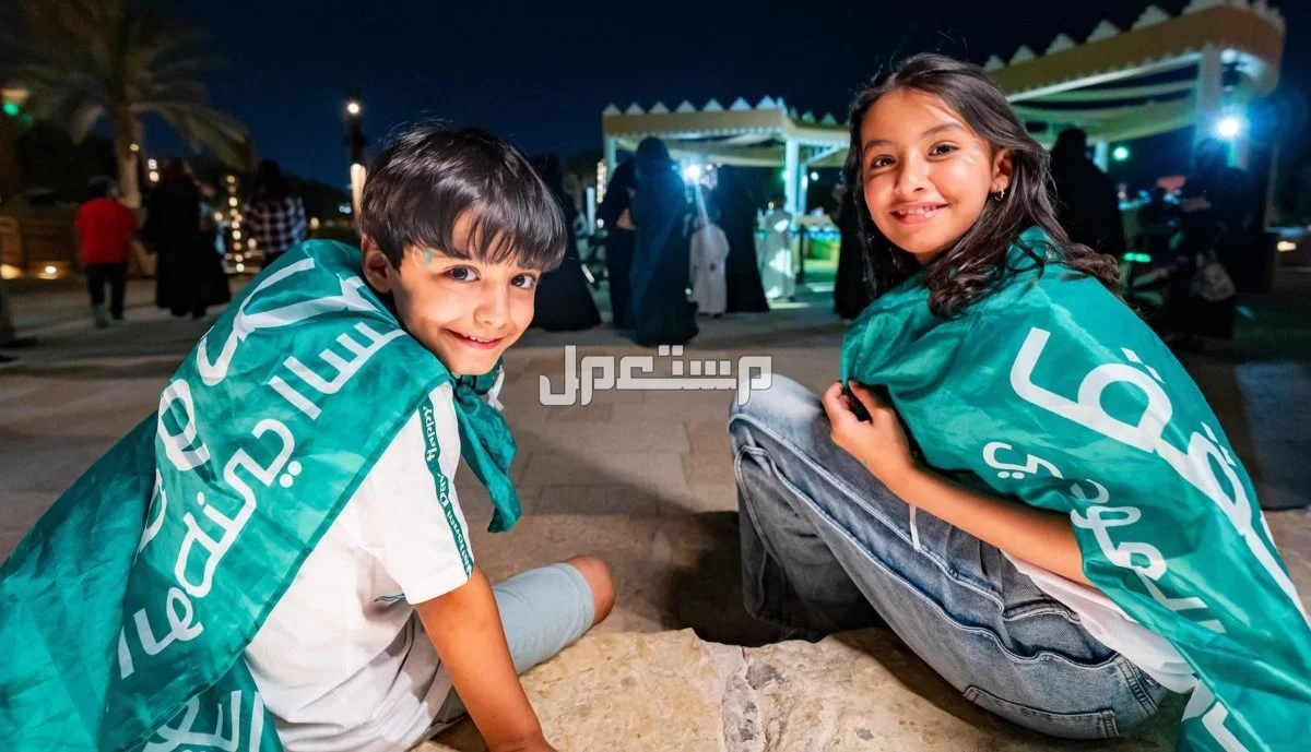 أفكار مكياج لليوم الوطني السعودي 95.. وخطوات تطبيقه على الوجه إطلالات اليوم الوطني السعودي اطفال