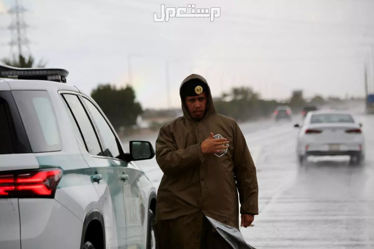 ما هي غرامة استخدام الهاتف أثناء القيادة في السعودية؟ القيادة بدون رخصة في السعودية