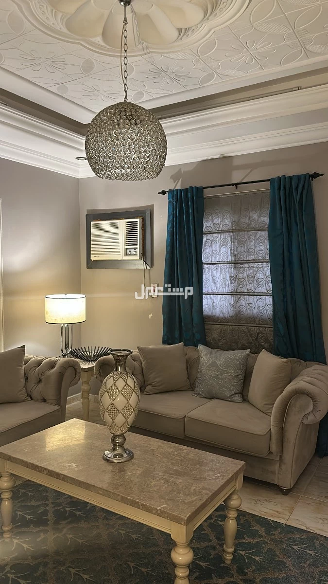 كنب للبيع مستعمل في جدة  في جدة بسعر 7 آلاف ريال سعودي