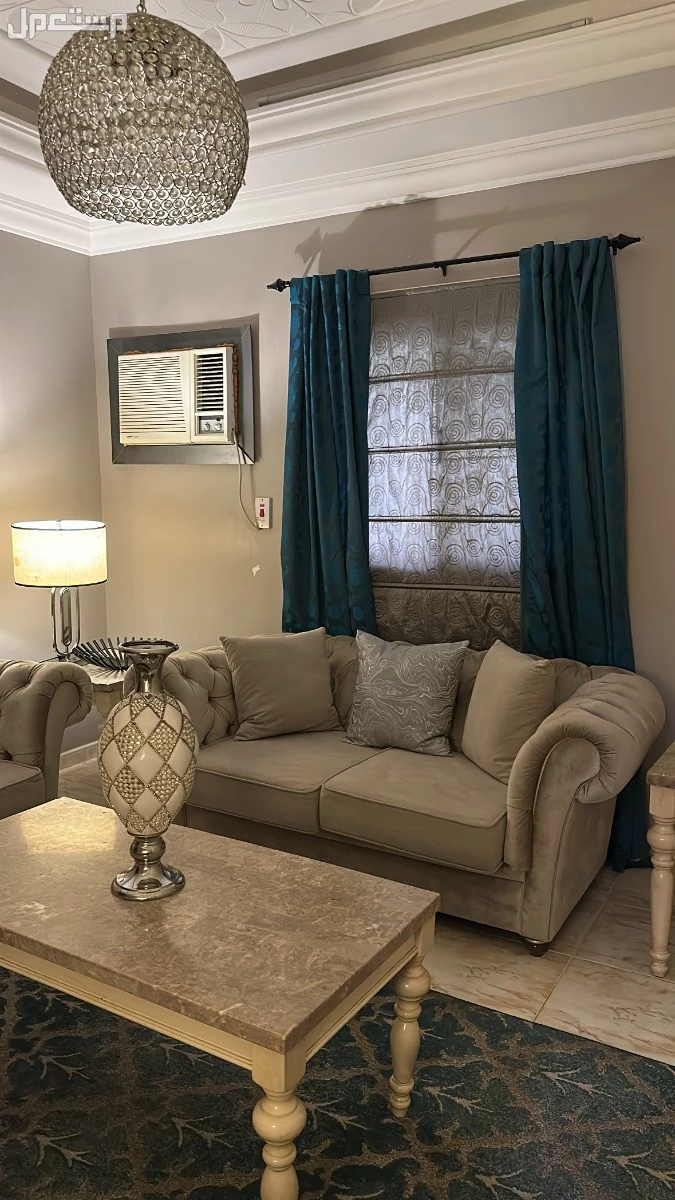 كنب للبيع مستعمل في جدة  في جدة بسعر 7 آلاف ريال سعودي