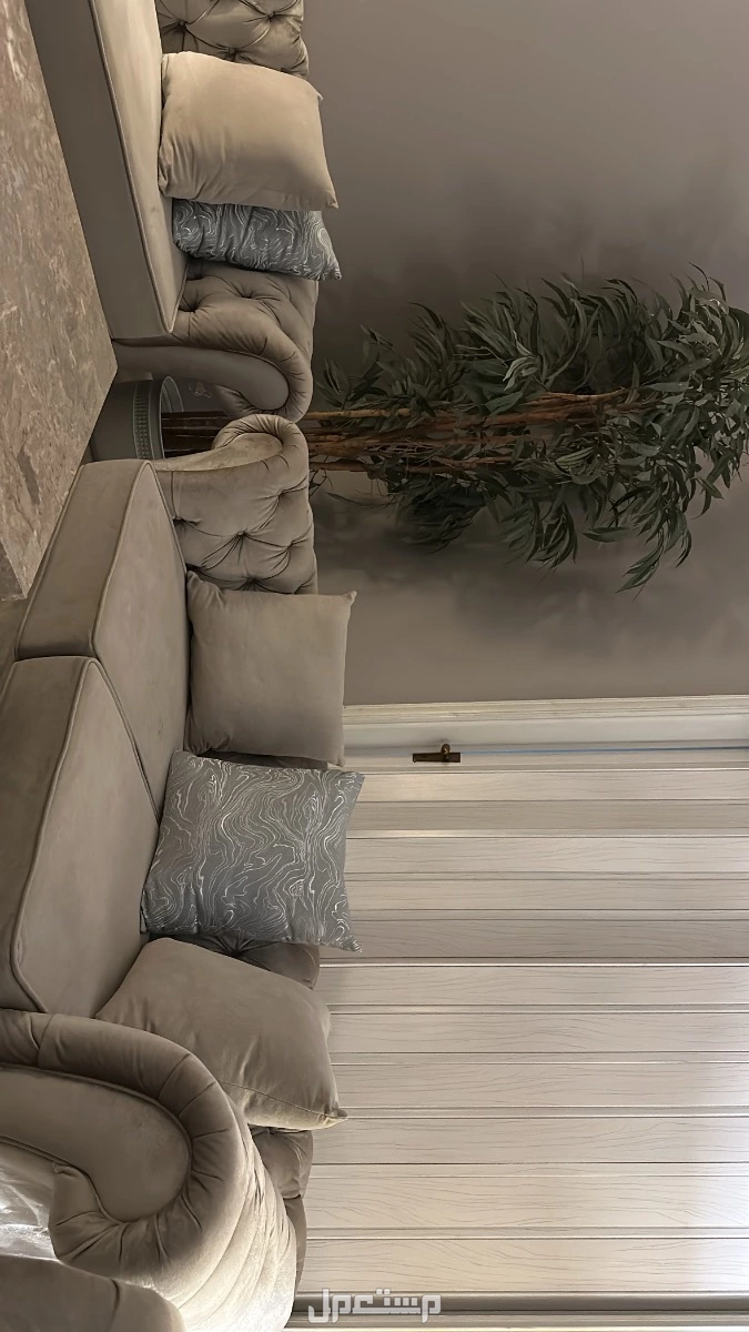 كنب للبيع مستعمل في جدة  في جدة بسعر 7 آلاف ريال سعودي