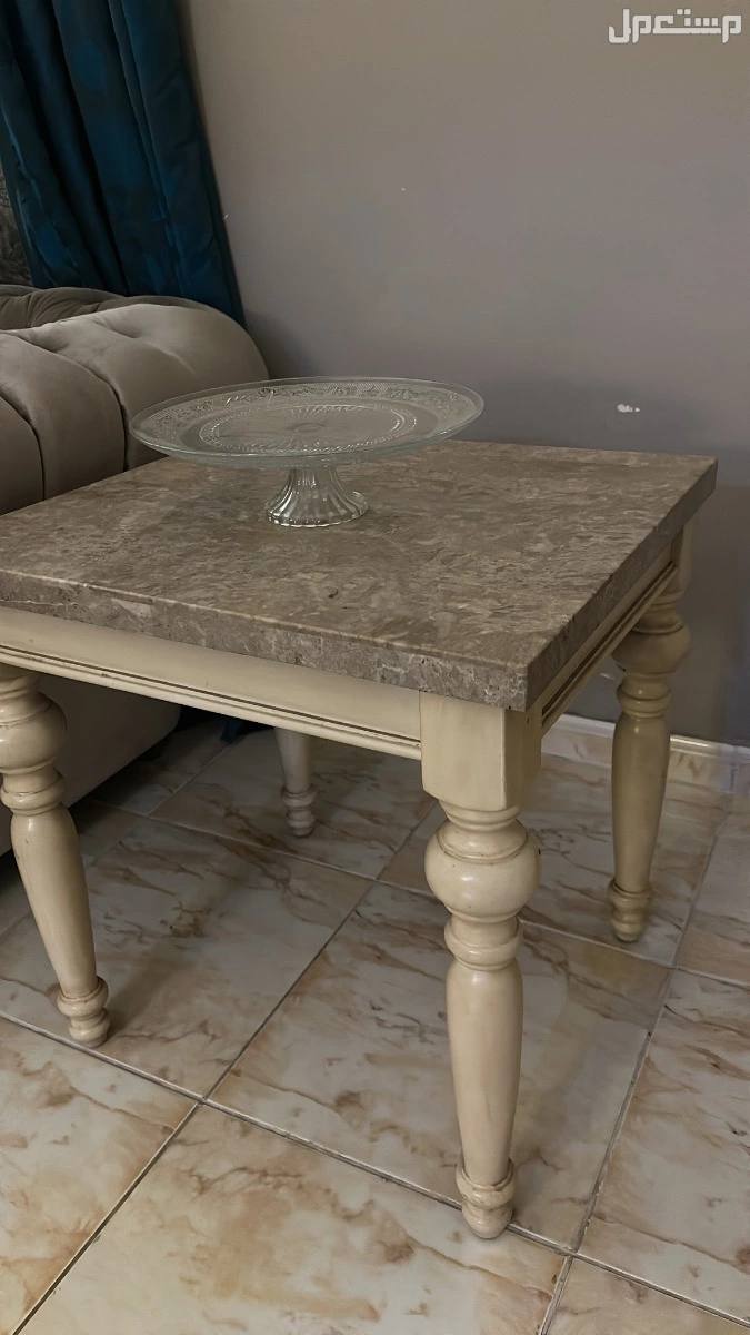 كنب للبيع مستعمل في جدة  في جدة بسعر 7 آلاف ريال سعودي