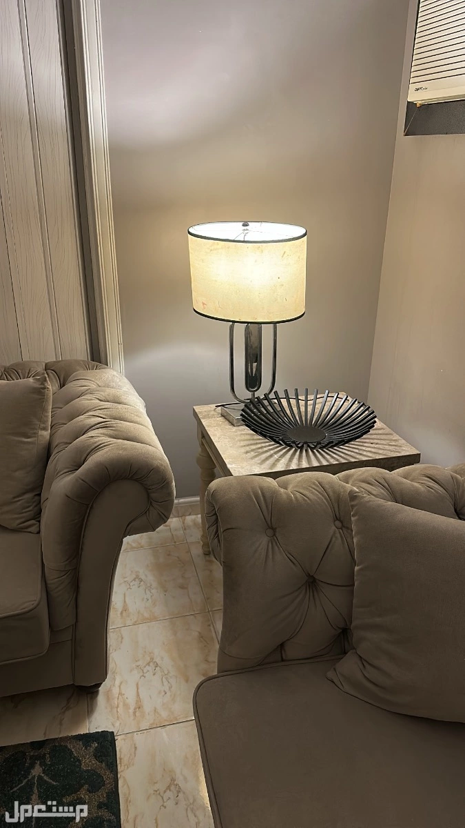 كنب للبيع مستعمل في جدة  في جدة بسعر 7 آلاف ريال سعودي