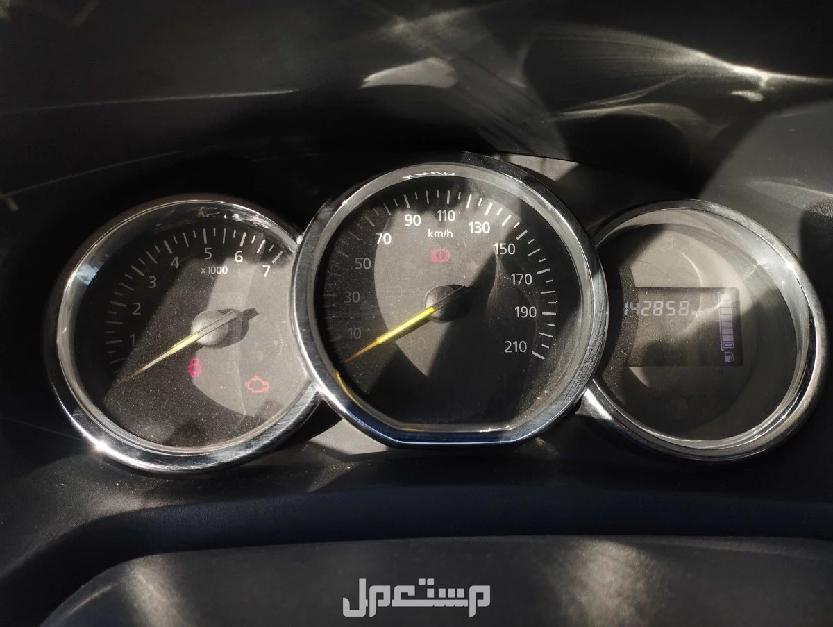 رينو لوجان 2015 للبيع في قسم أول 6 أكتوبر بسعر 355 ألف جنيه مصري