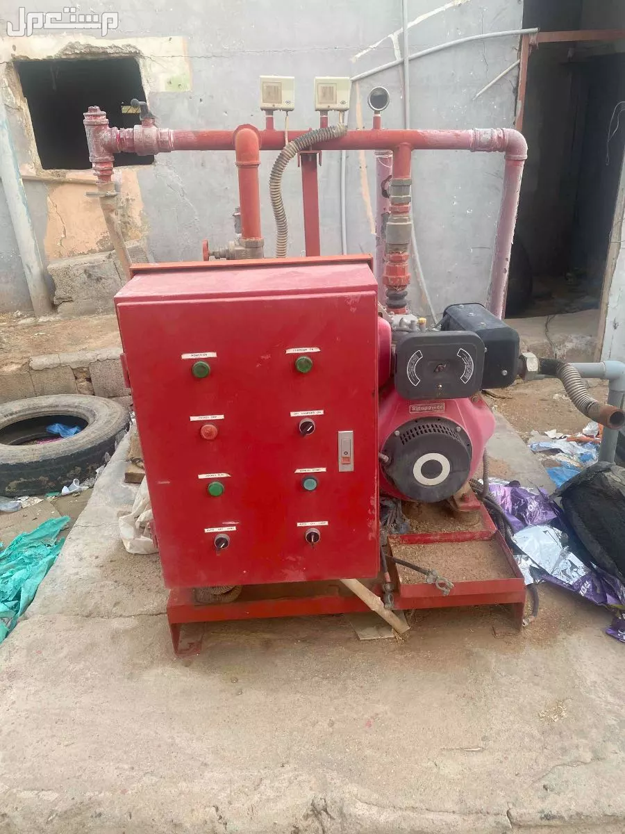 في شرورة بسعر 1700 ريال سعودي للبيع مضخه حق دفاع المدني 50 خالون