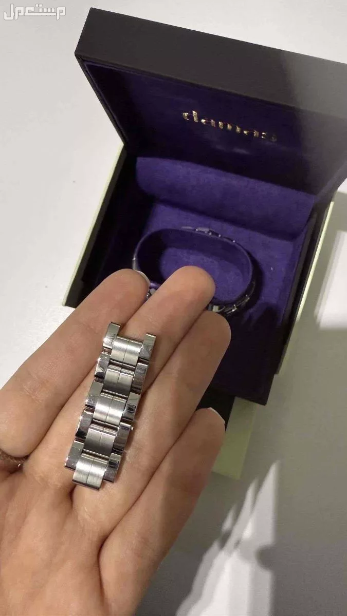 ساعه نسائيه في المدينة المنورة بسعر 3500 ريال سعودي