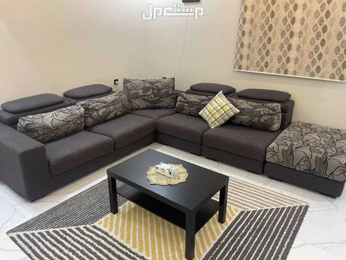 كنب ركني للبيع في جده استعمال نظيف