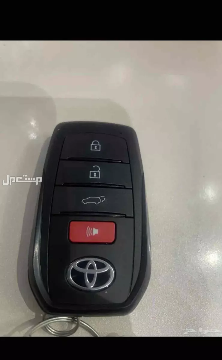 الرياض مفتاح ريموت كامري جيب لاند كروزر 2022-2023-2024 جديد وكاله بصمه التواصل واتس