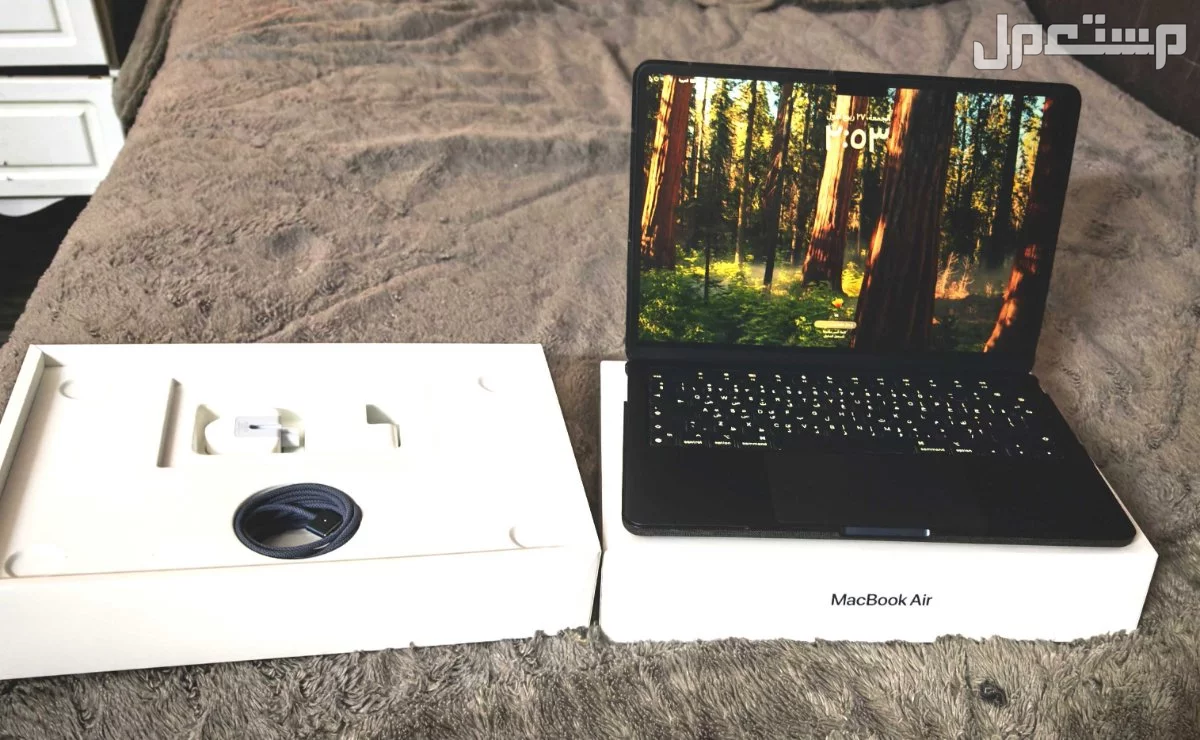 للبيع ماك بوك 2024 اير m2 -16-256