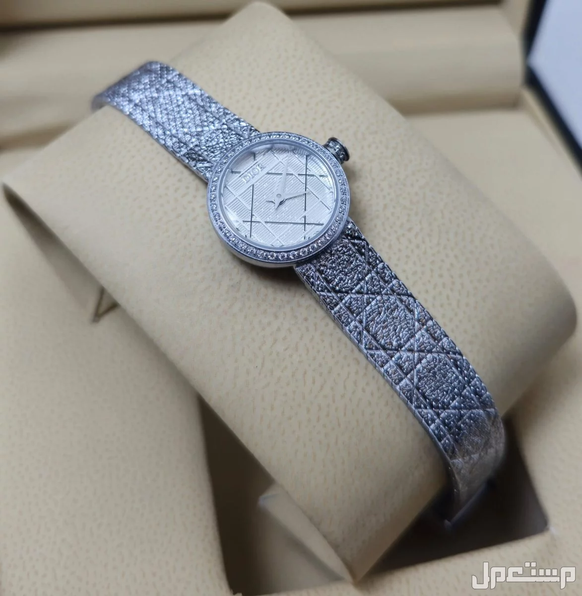 عرض اليوم الوطني ساعة ديور نسائيه ماستر كواليتي