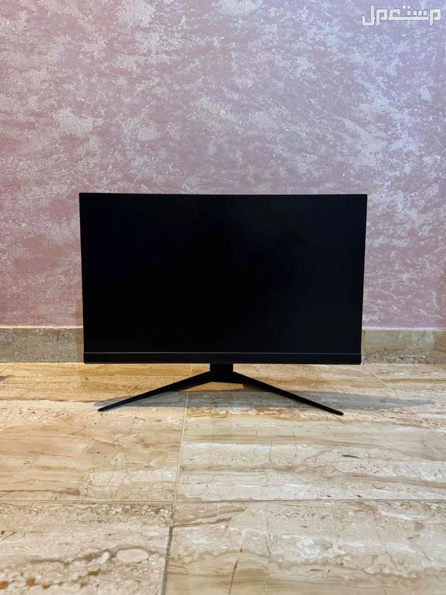 سوني 5 سليم ( ديسك ) نظيف جدا + شاشه + سماعه