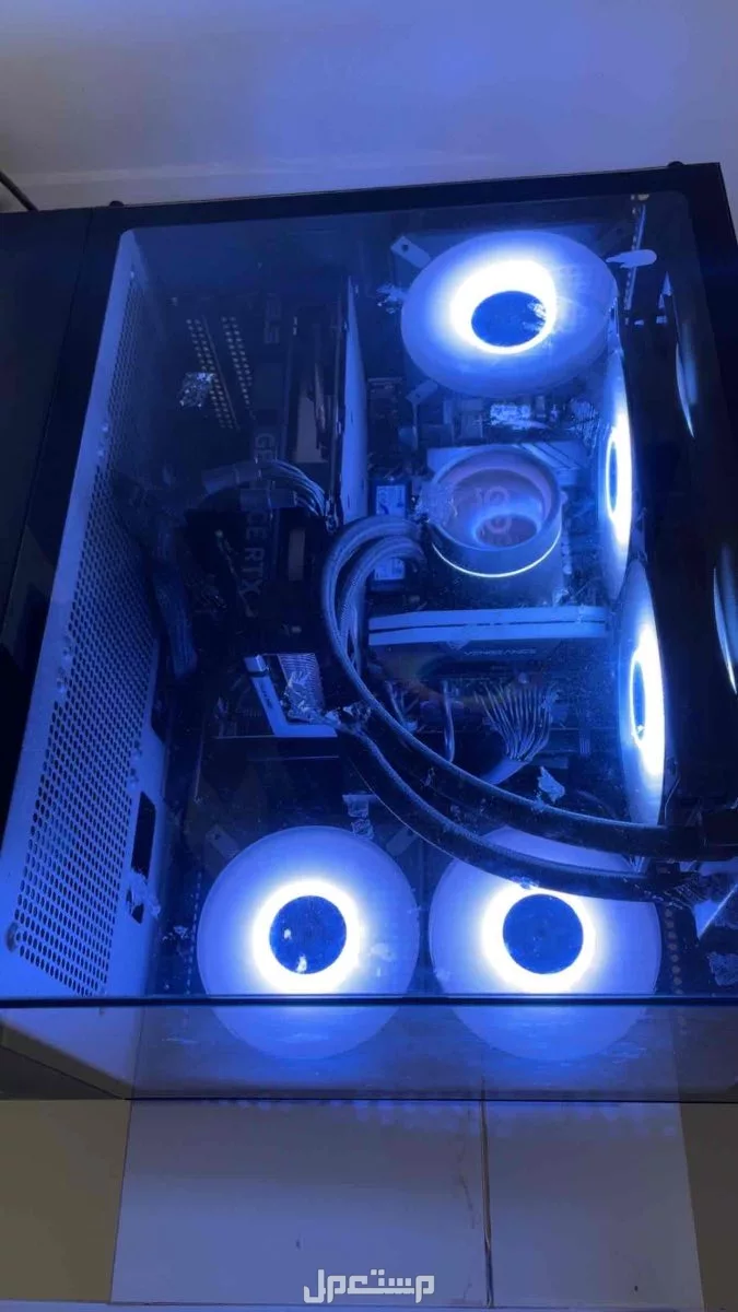 بي سي قيمنق ماركة أخرى في مكة المكرمة بسعر 4 آلاف ريال سعودي