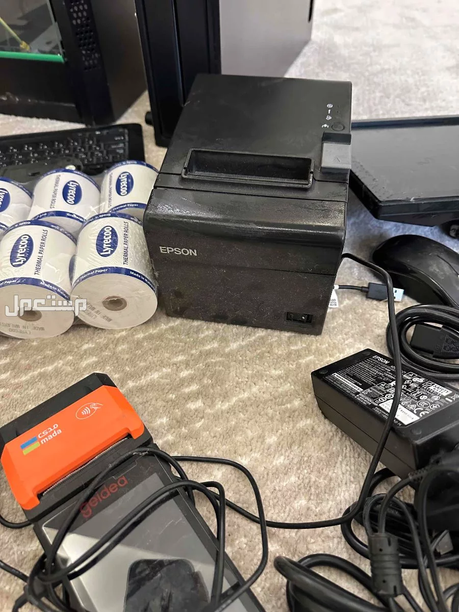 للبيع أجهزة ومعدات نقاط بيع (POS) متكاملة