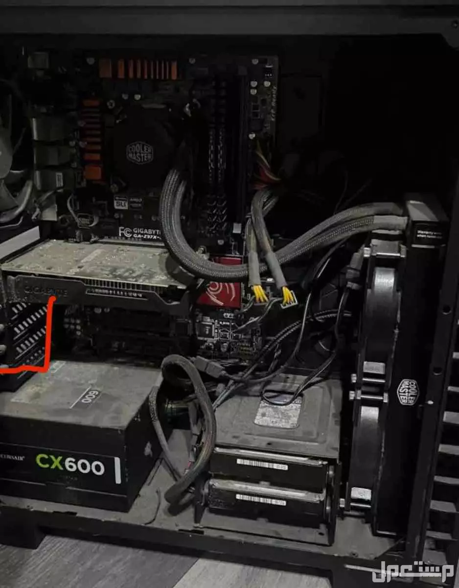 للبيع بي سي قيمنق ب 1800 في جده