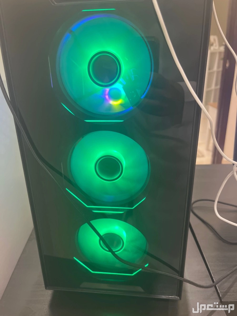 للبيع بيسي قيمنق كرت 1650سوبر با الجبيل