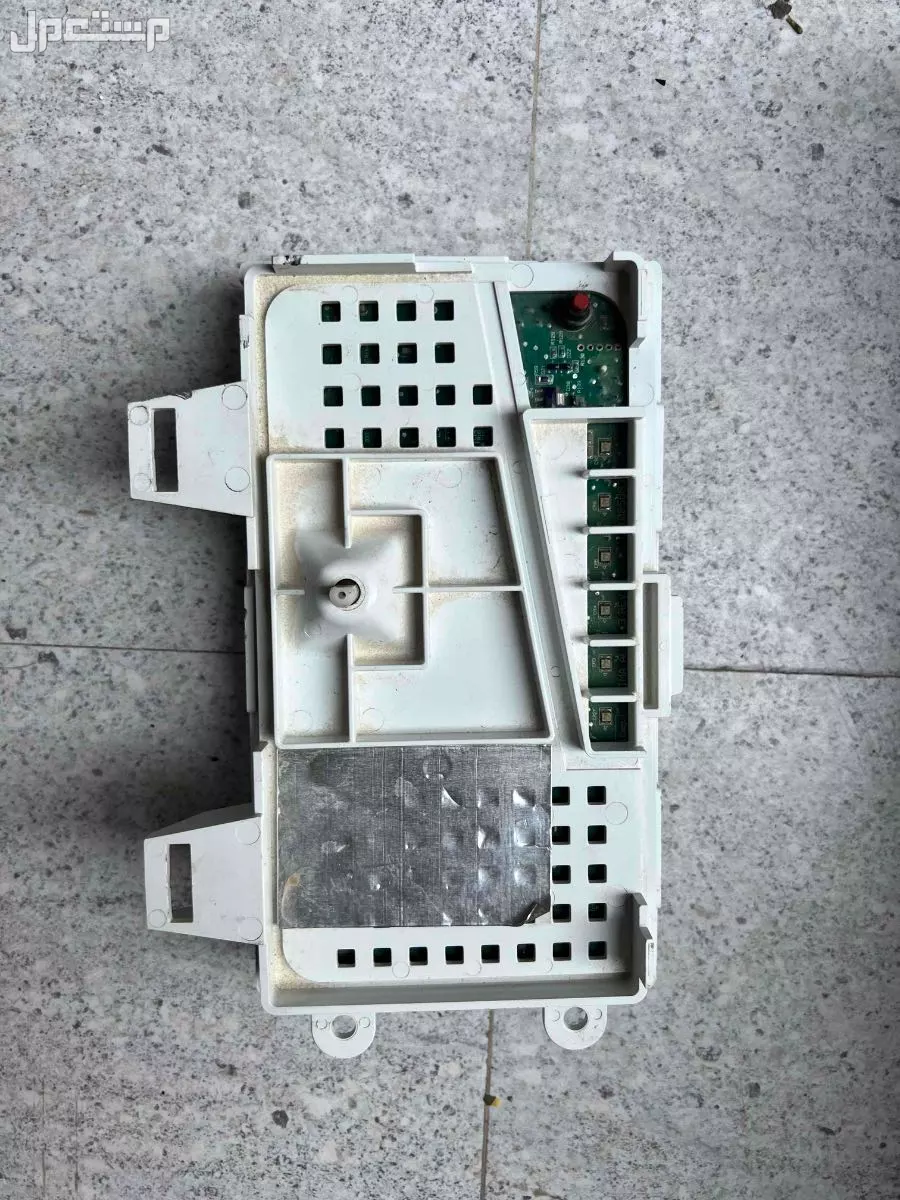 قطع غيار غسالة ماركة امريكي ويرلبول ميتاج ادميرال امانا جنرال و مابي و كلفنيتور وغيرها في الأحساء