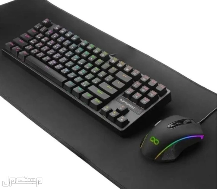 کیبورد و فاره قیمنق ميكانيكي في الرس بسعر 400 ريال سعودي