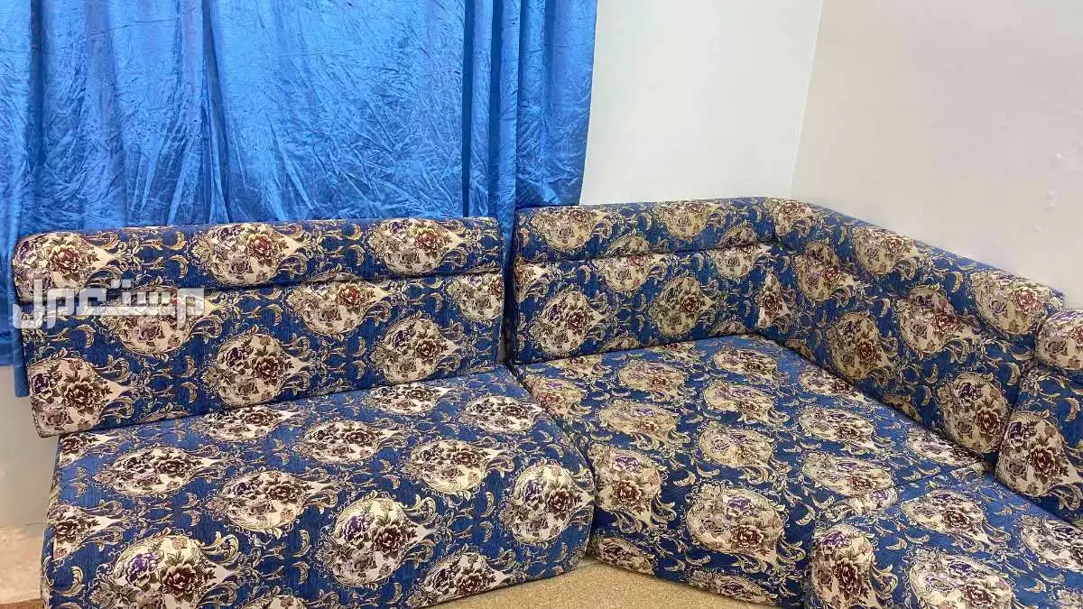 كنب ازرق حرف L  مستعمل نظيف في جدة بسعر 350 ريال سعودي وقابل للتفاوض في جدة بسعر 400 ريال سعودي