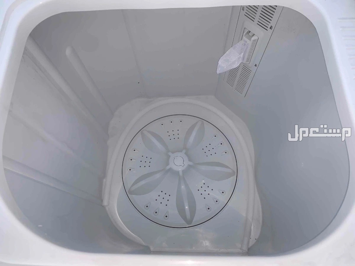 غساله جديده بكرتونها معها ضمان سنتين