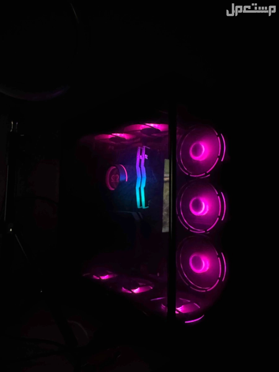 بي سي قيمنق للبيع في الرياض الحد 2000 ريال سعودي