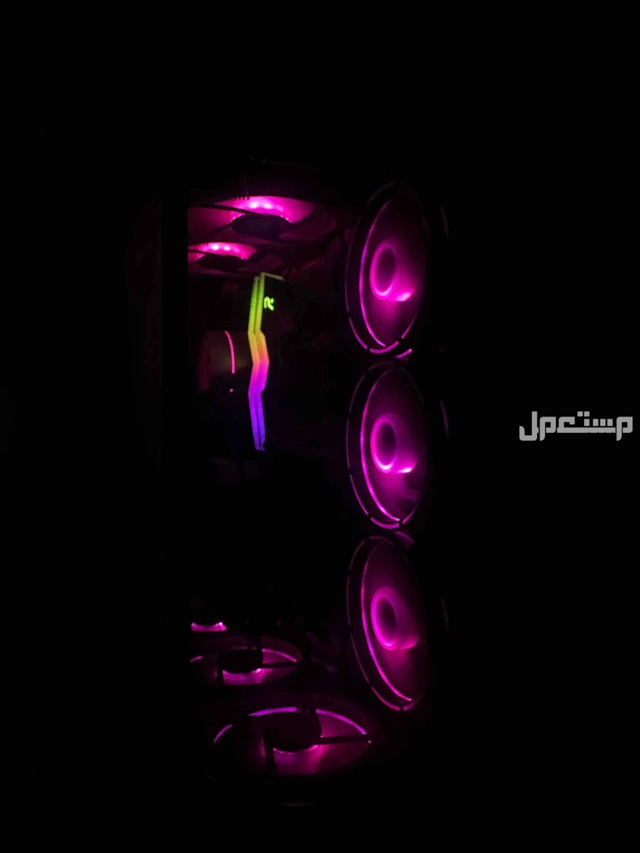 بي سي قيمنق للبيع في الرياض الحد 2000 ريال سعودي