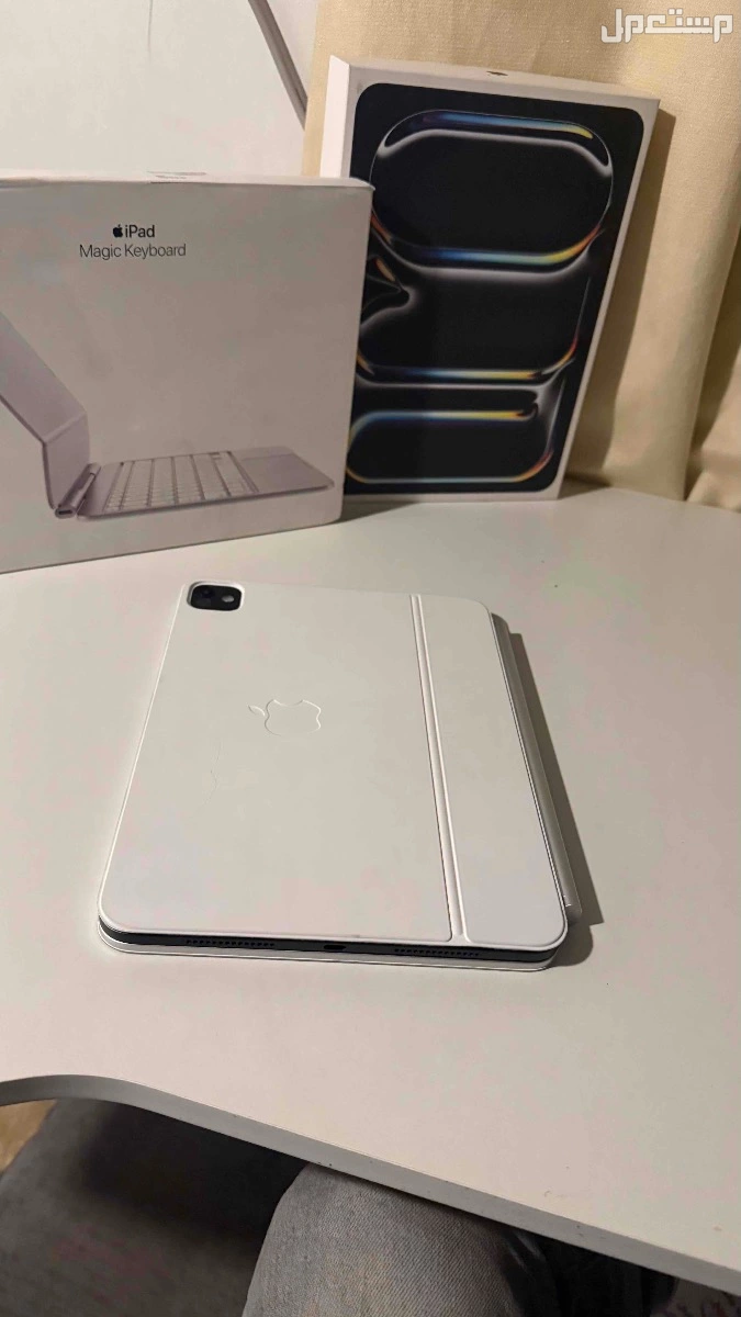 ايباد برو m4 ماركة أبل في الرياض بسعر 4 آلاف ريال سعودي