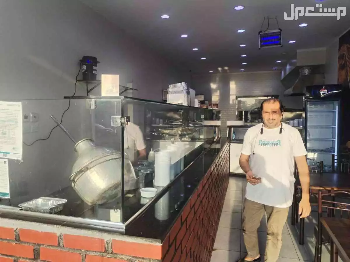 مطعم مجهز بالكامل الموقع في ثول