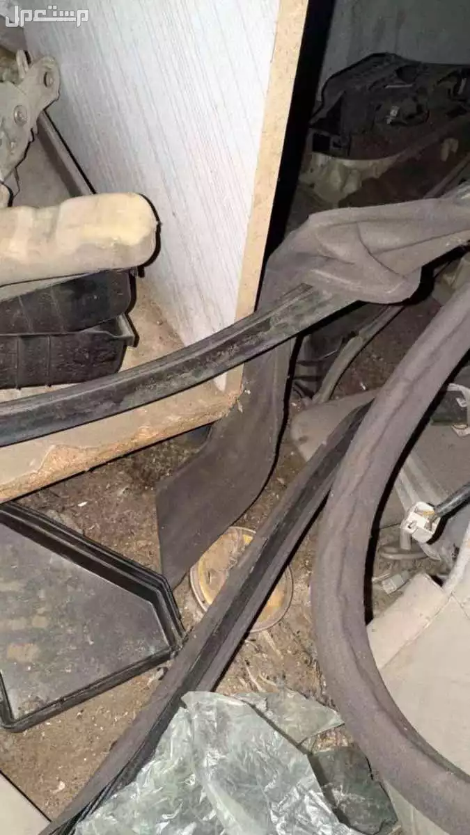 للبيع قطع غيار لكزس 430 وكاله الطايف