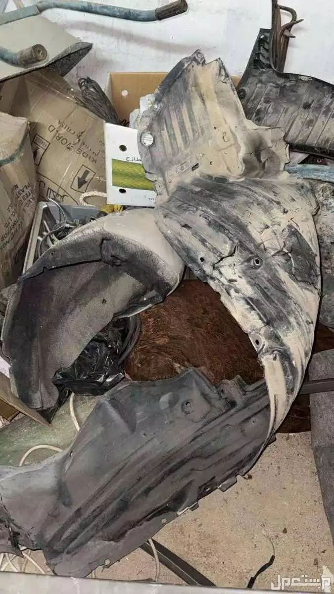 للبيع قطع غيار لكزس 430 وكاله الطايف