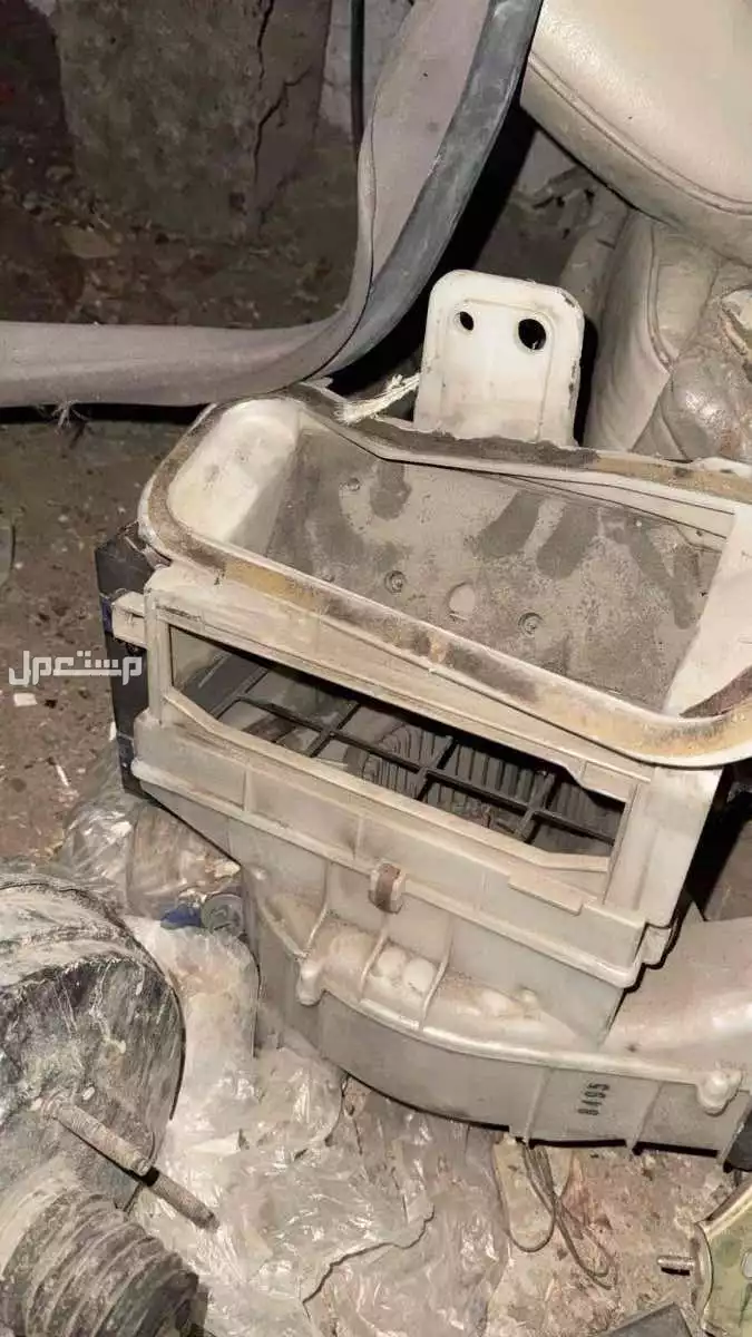 للبيع قطع غيار لكزس 430 وكاله الطايف