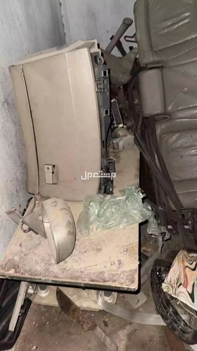 للبيع قطع غيار لكزس 430 وكاله الطايف