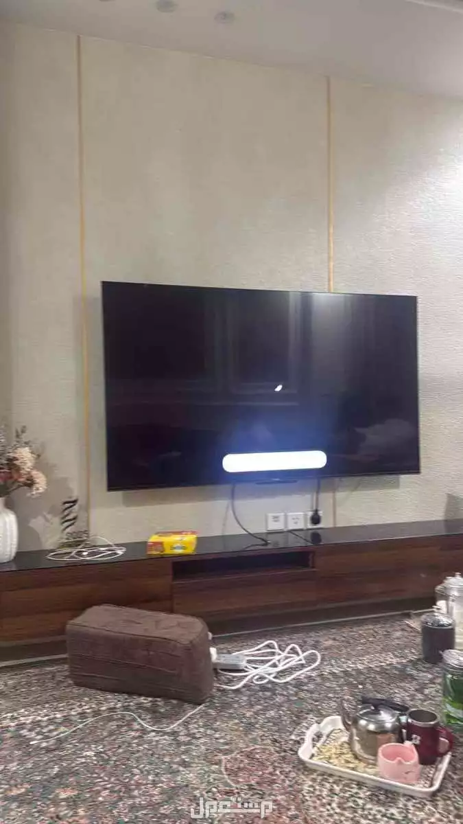 تنفيذ اعمال الشيبورد وبديل الخشب وورق الجدران وجميع الديكورات الداخليه جده حي الصفا في جدة بسعر 180 ريال سعودي