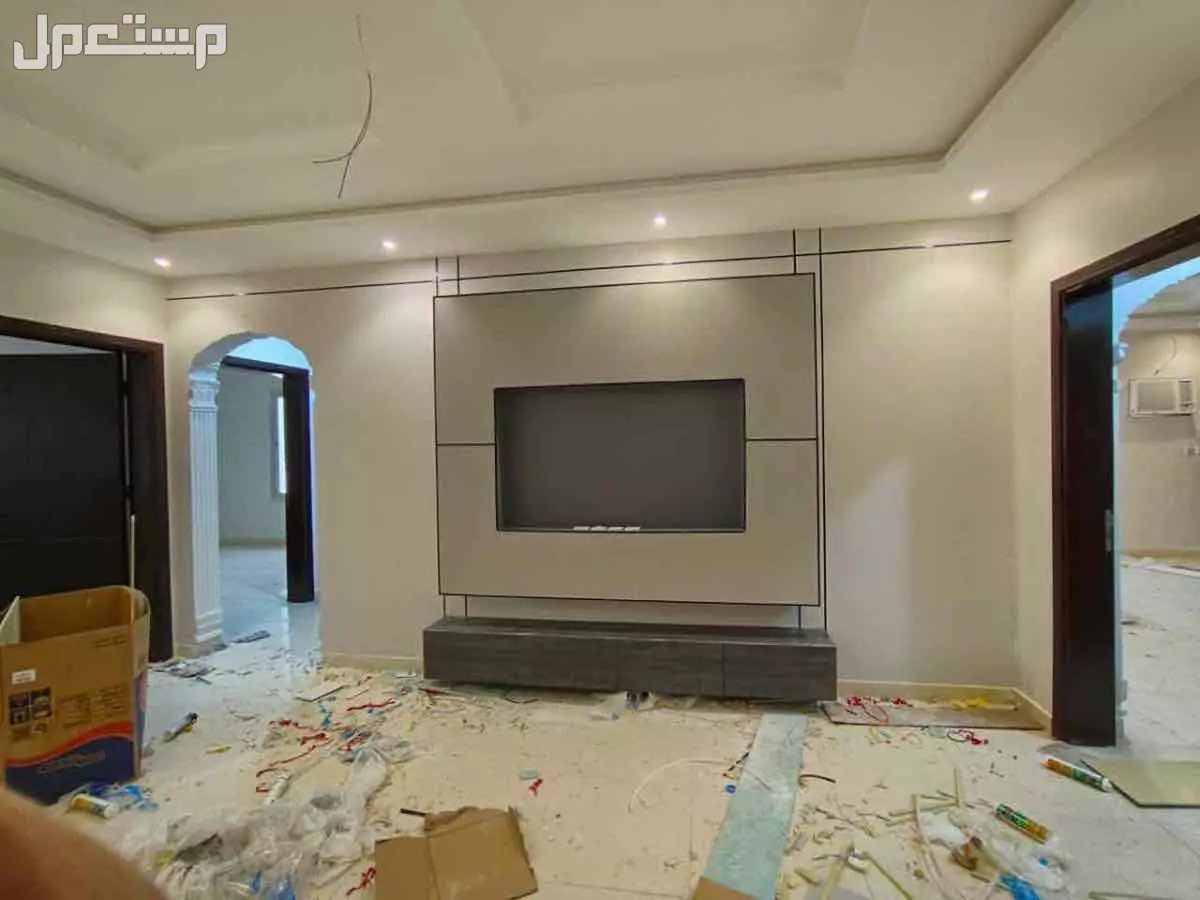 تنفيذ اعمال الشيبورد وبديل الخشب وورق الجدران وجميع الديكورات الداخليه جده حي الصفا في جدة بسعر 180 ريال سعودي