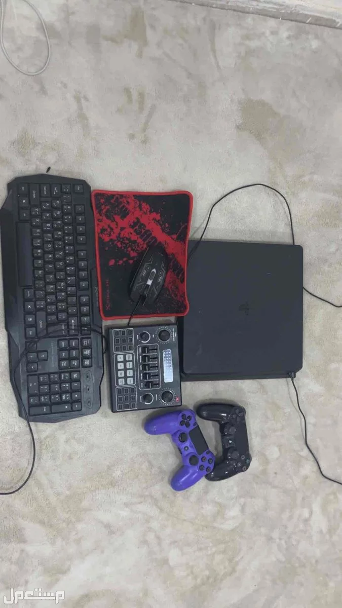 سوني اربعه للبيع في الرياض بسعر 000 ريال سعودي