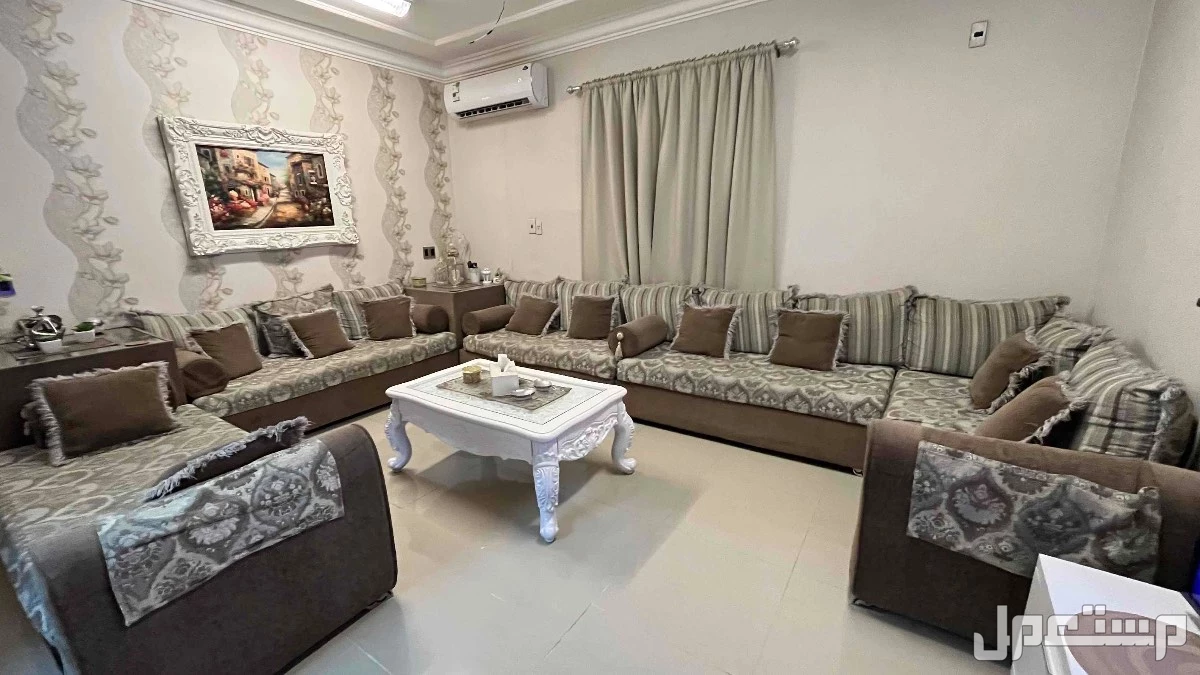 كنب مغربي تفصيل مستعمل نظيف للبيع