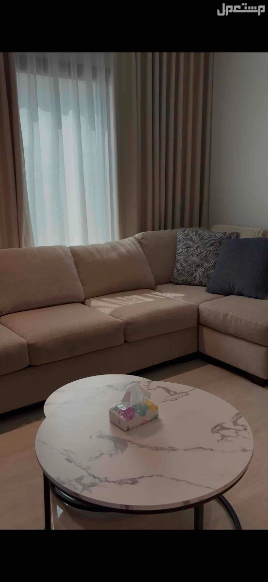 كنب استعمال خفيف للبيع من اشلي 4800