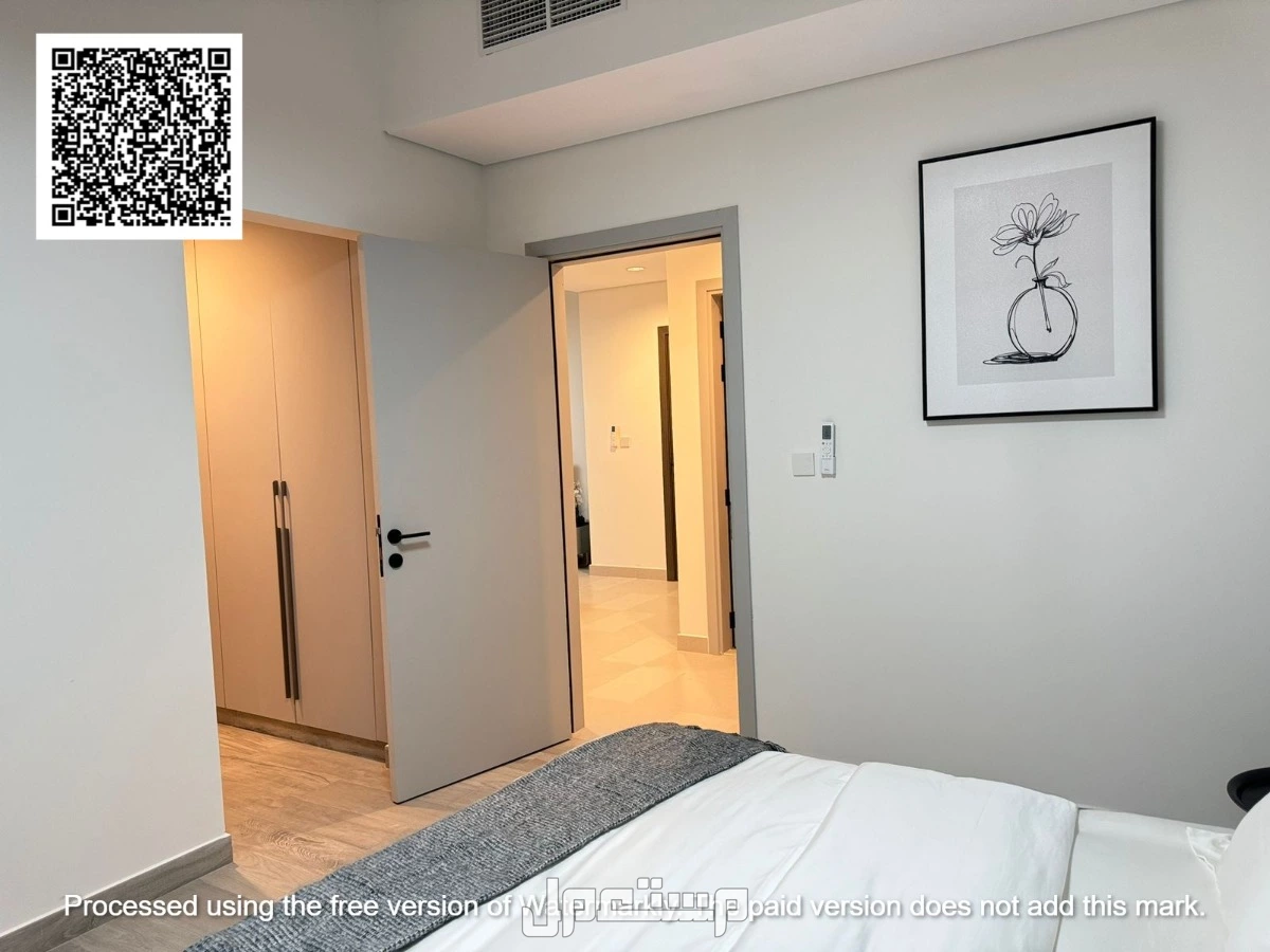 2 غرفة نوم مع غرفة خادمة - اقل مقدم 115 الف - موقع مميز شارع الشيخ زايد - قريب مخرج الشارقة ودبي E311