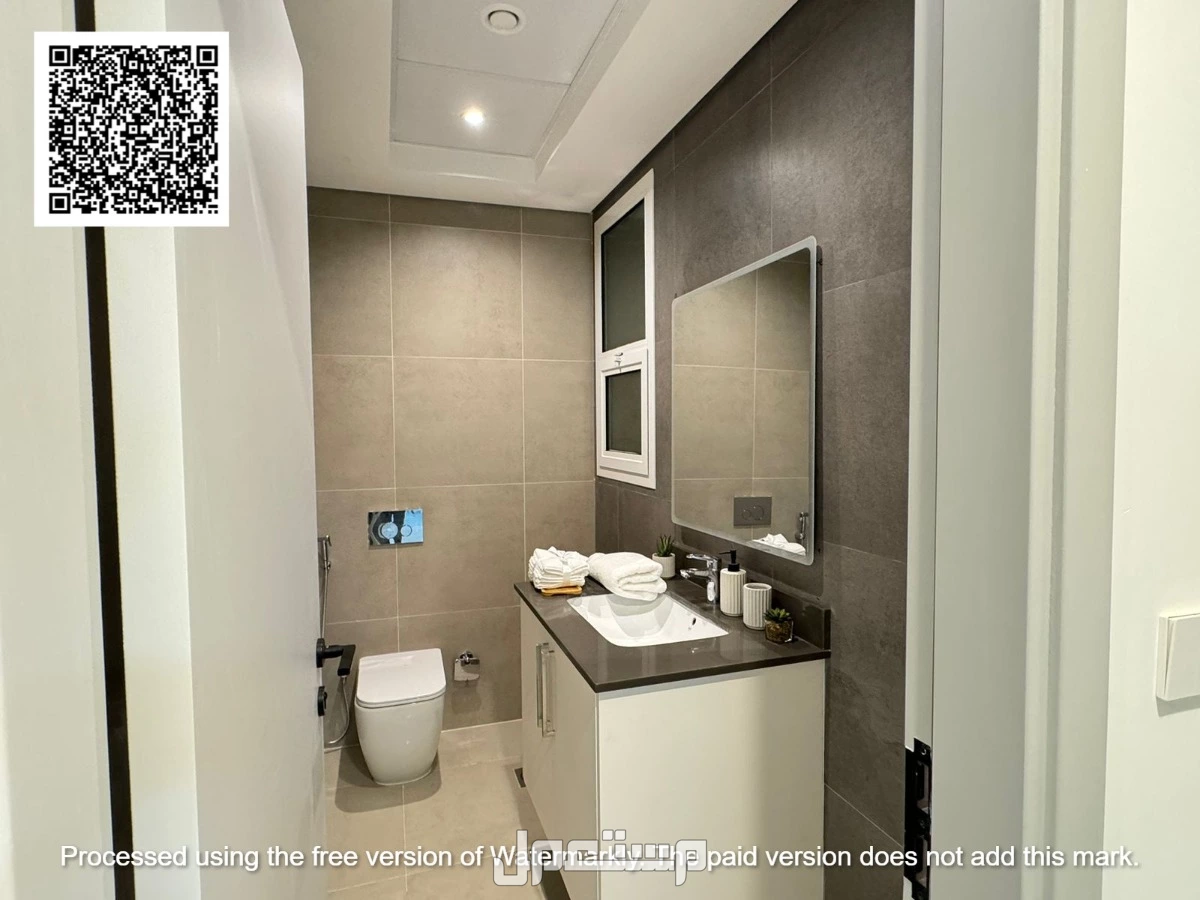 2 غرفة نوم مع غرفة خادمة - اقل مقدم 115 الف - موقع مميز شارع الشيخ زايد - قريب مخرج الشارقة ودبي E311