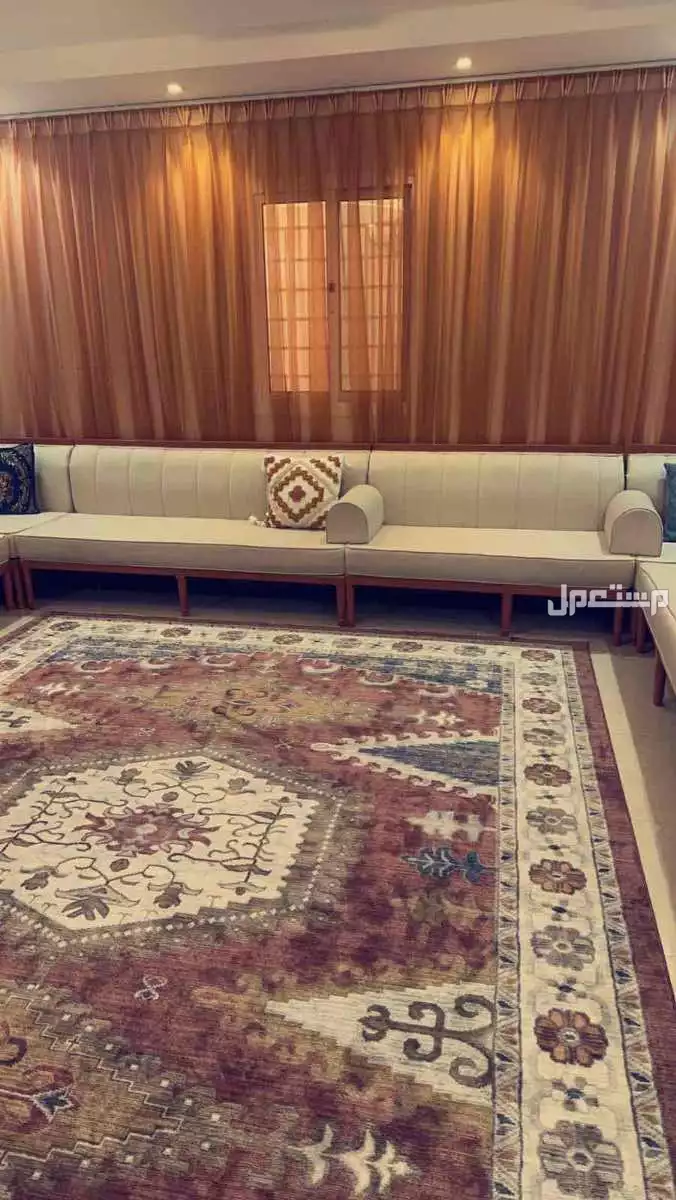 كنب للبيع في جدة بسعر 10 ريال سعودي