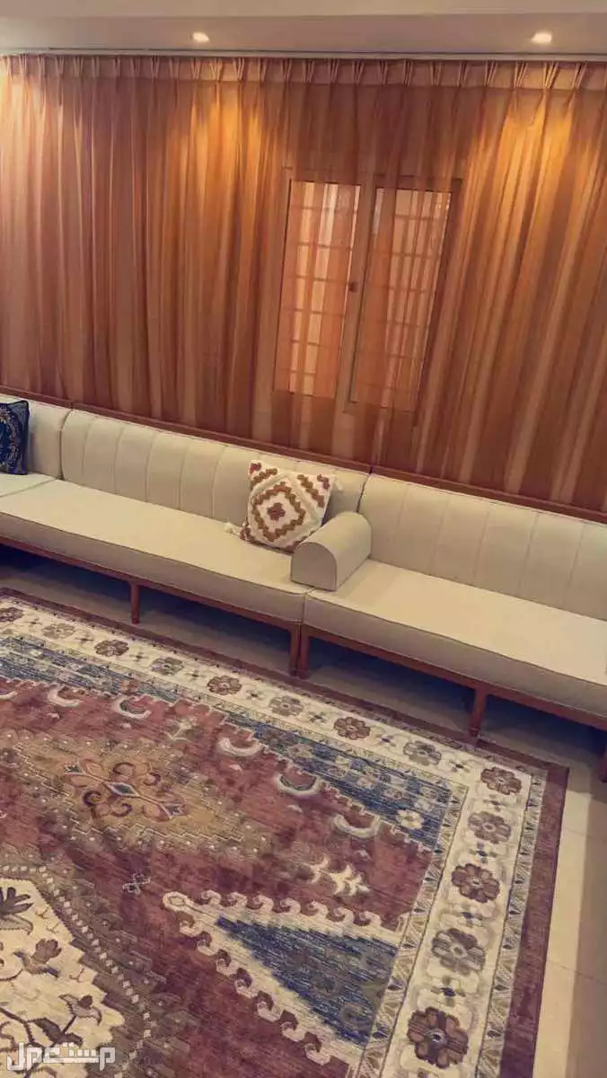 كنب للبيع في جدة بسعر 10 ريال سعودي