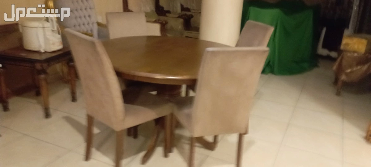 طاولة وسفرة طعام لون بني فاتح خشب ماليزي في جدة بسعر 460 ريال سعودي