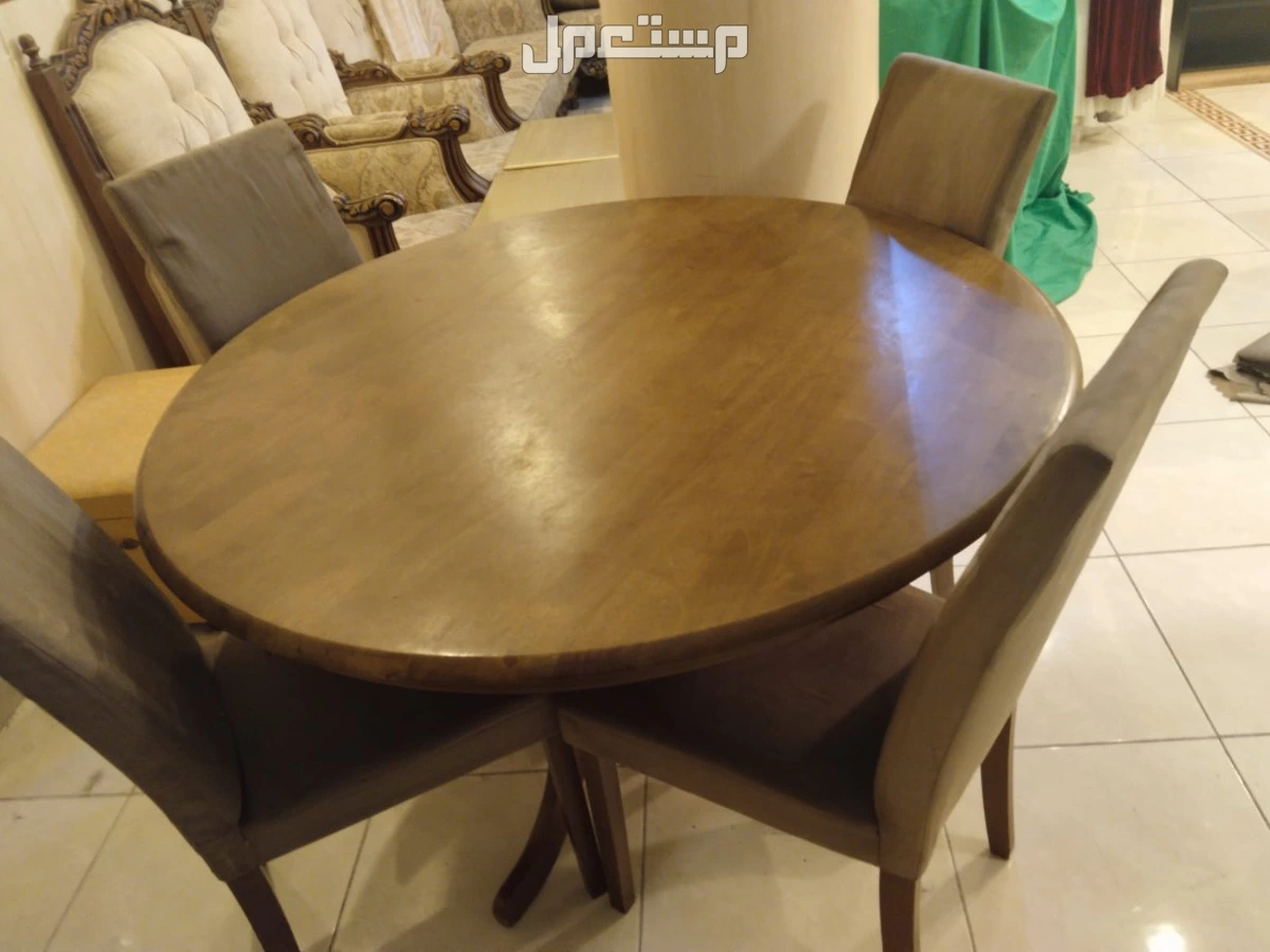 طاولة وسفرة طعام لون بني فاتح خشب ماليزي في جدة بسعر 460 ريال سعودي