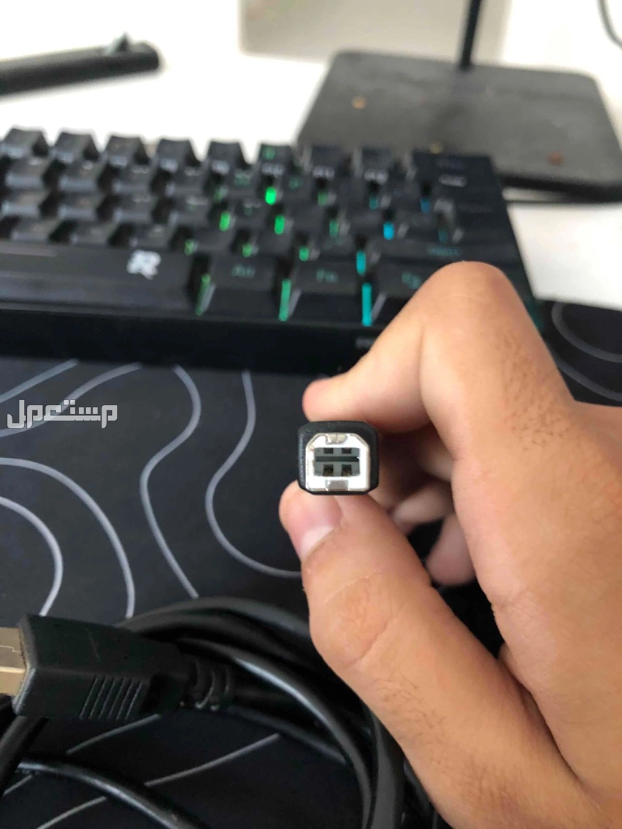 مايك من شريكتREDRAGON نضيف جدن سباب البيع ماستختمه  في الدمام بسعر 50 ريال سعودي