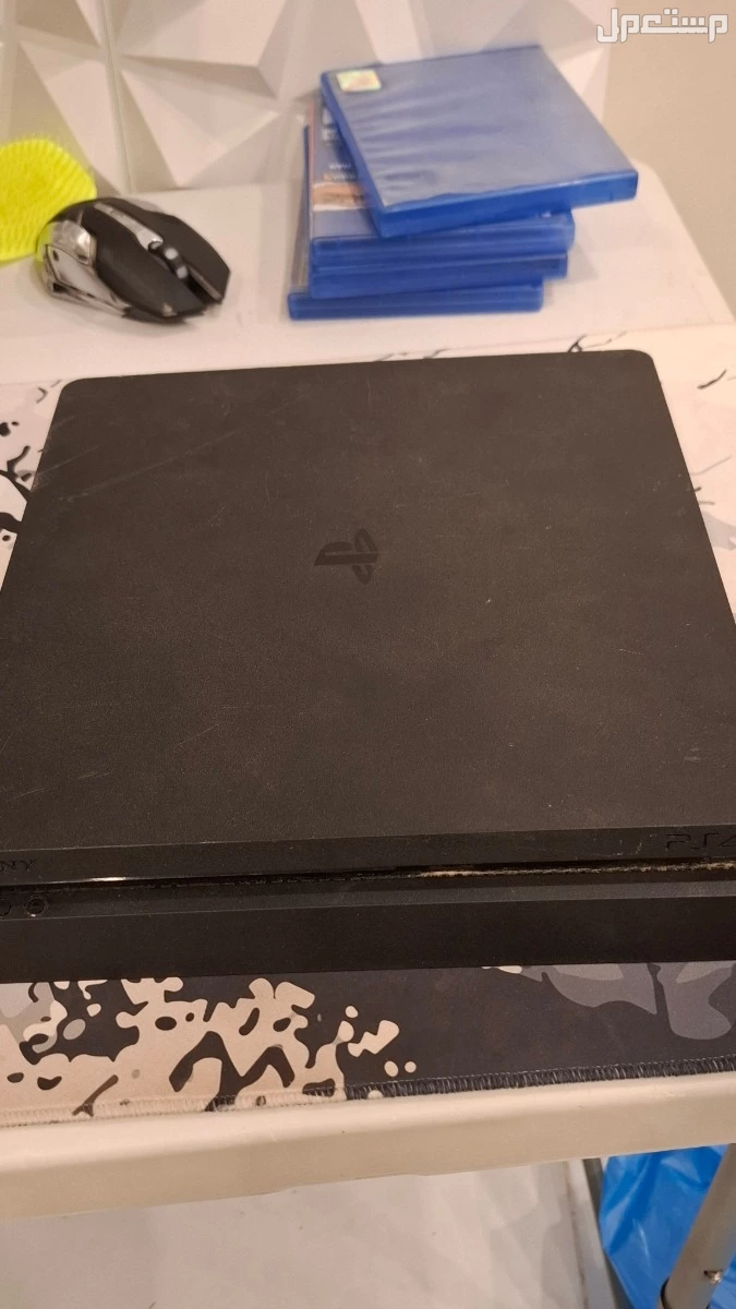 سوني 4 1 تيرا معه حساب فيه fc 26  في جدة بسعر 580 ريال سعودي