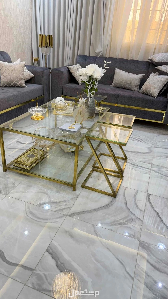 كنب للبيع  في المدينة المنورة بسعر 4 آلاف ريال سعودي