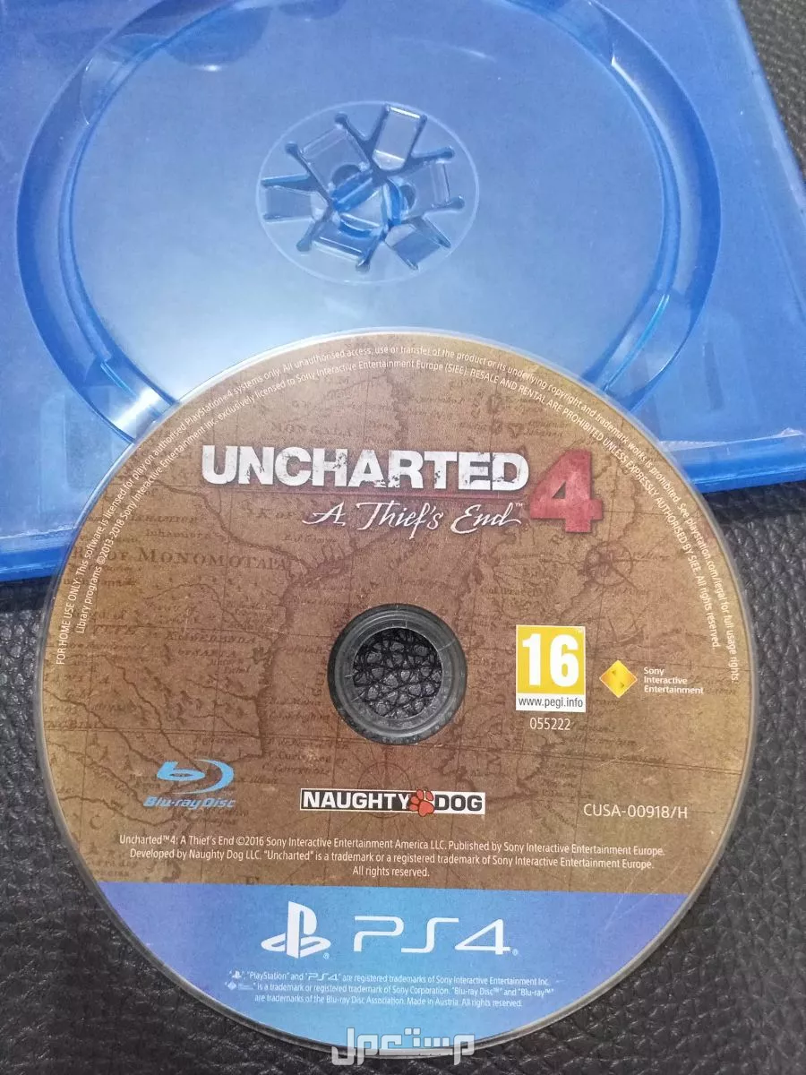 للبيع سوني4 برو في شرورة بسعر 750 ريال سعودي